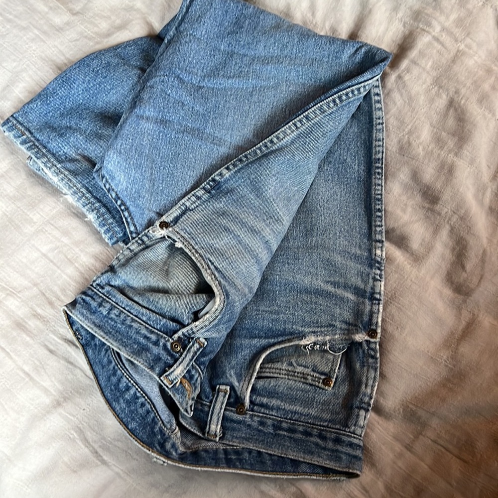 Vintage Wrangler High Waisted Jeans - well worn and soft - size 29